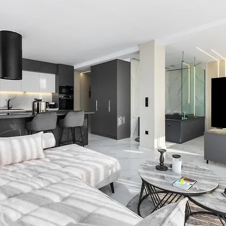 Ophelia By Halu!, Luxury With Hot Tub Apartment Thessaloniki