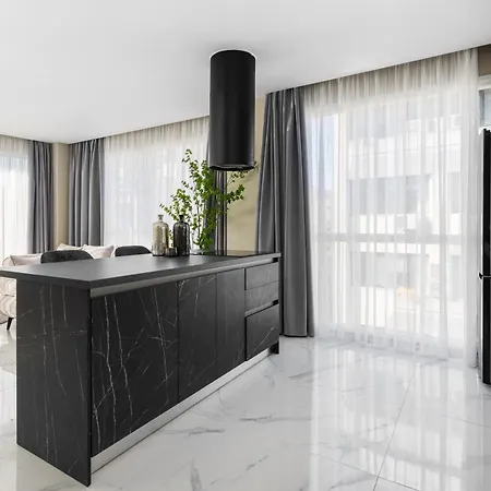 Ophelia By Halu!, Luxury With Hot Tub Apartment *