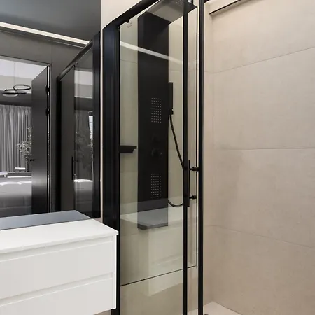 Ophelia By Halu!, Luxury With Hot Tub Apartment Thessaloniki