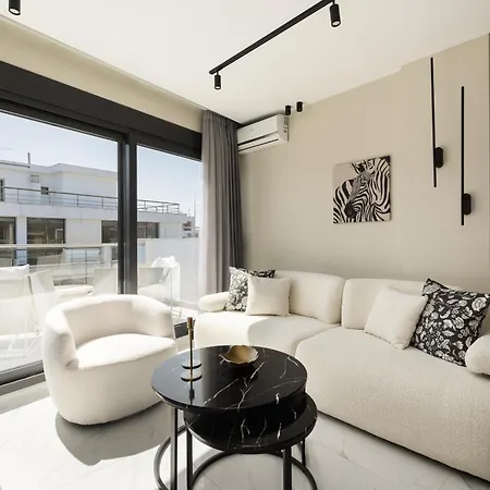 Ophelia By Halu!, Luxury With Hot Tub Thessaloniki